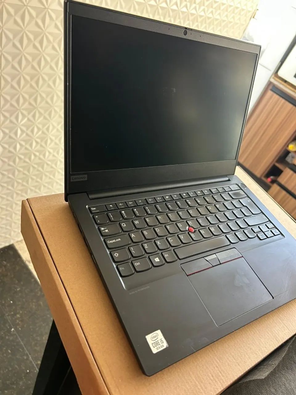 Notebook Lenovo Core i5 - SSD 256GB, RAM 8GB e Windows 11 - Foto 4