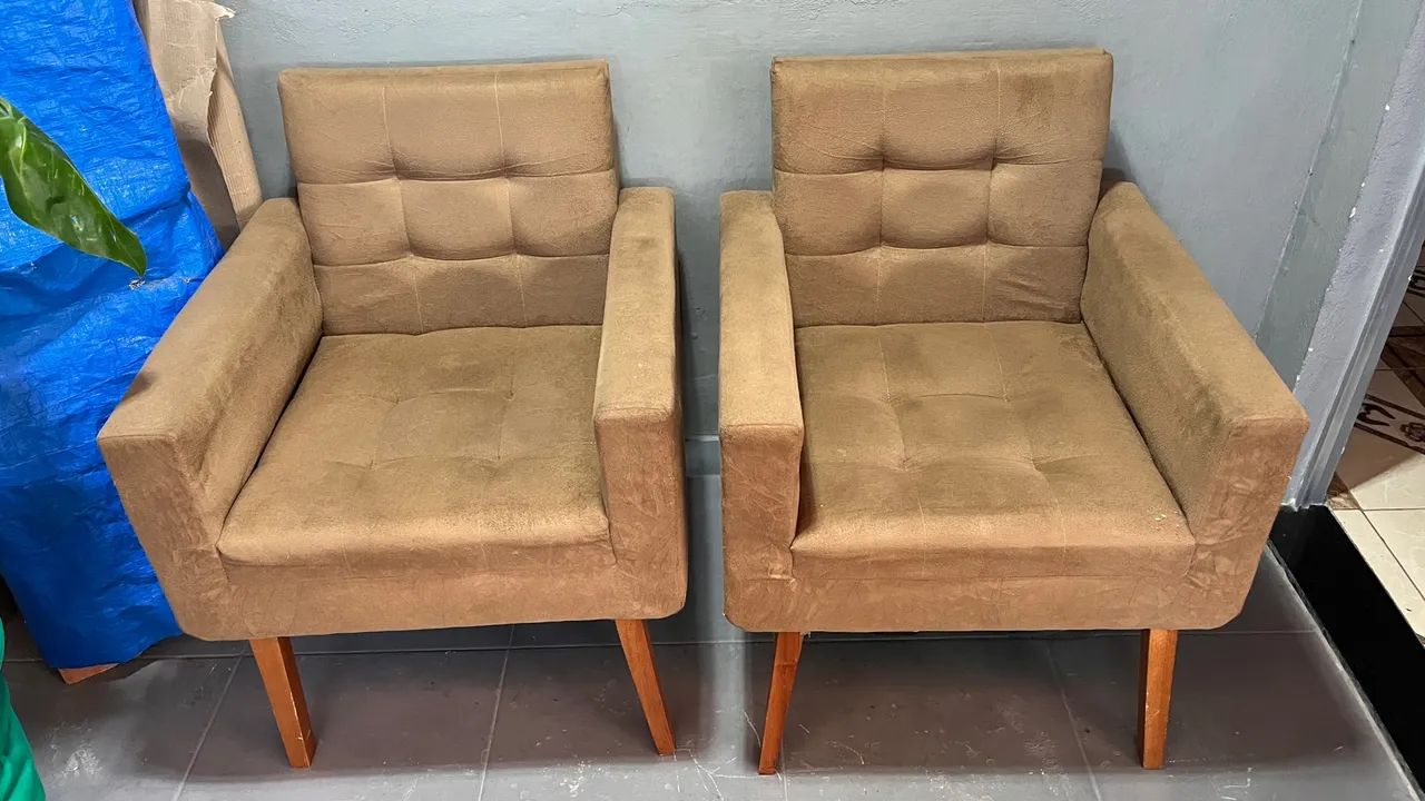 Par de Poltronas à venda