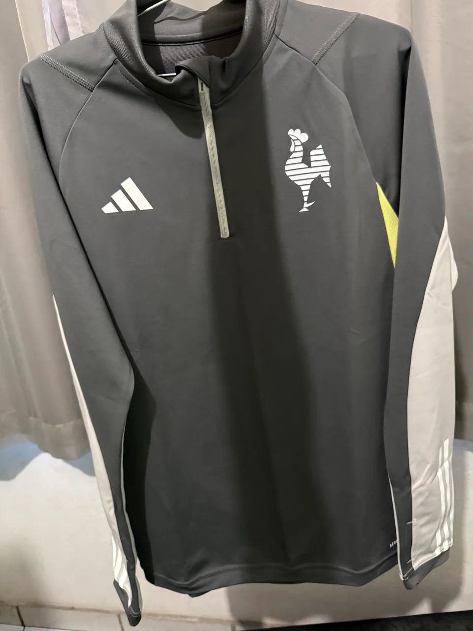 Camisa Atlético Mineiro - Treino 2024 - Foto 3