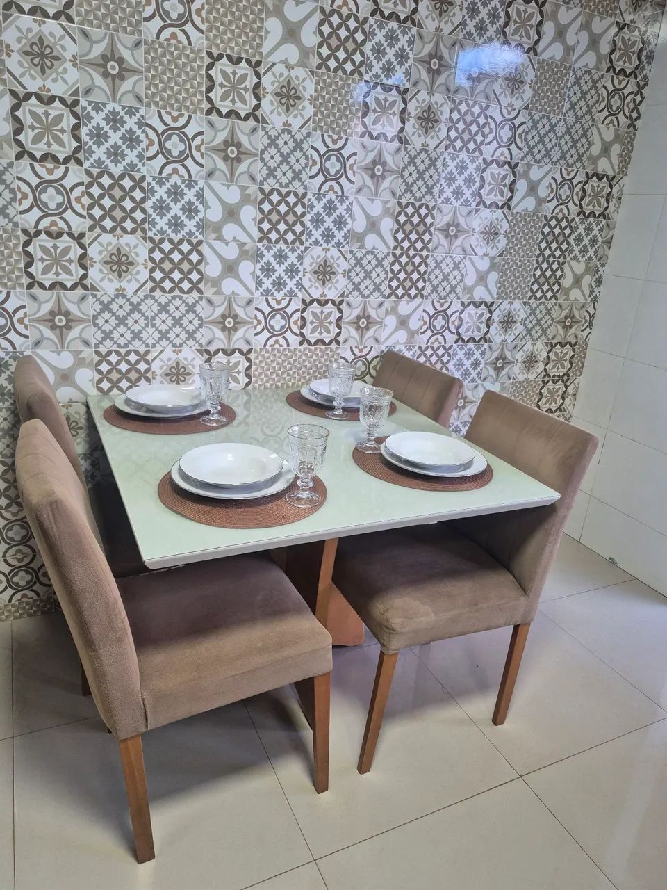 Mesa de jantar 4 cadeiras  - Foto 4