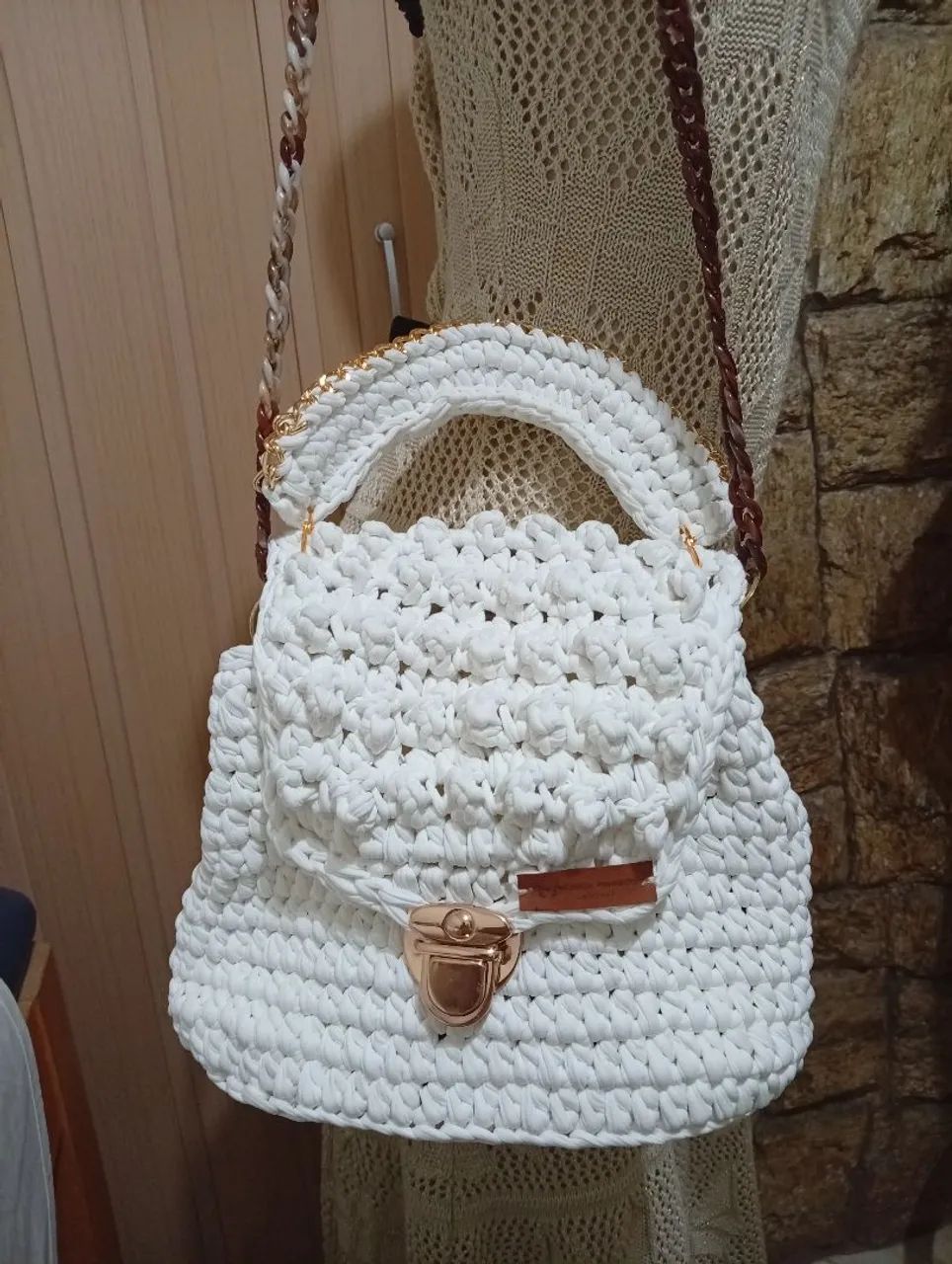 Bolsa de crochê e fio de malha  - Foto 5