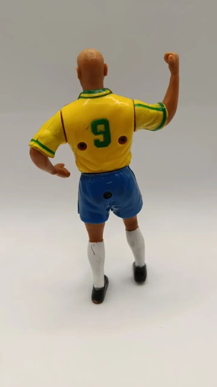 BONECO RONALDO FENÔMENO COPA - 13CM - Foto 3