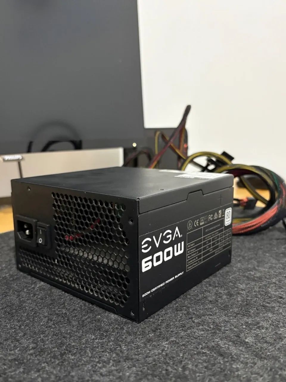 Fonte Evga 600w 80 Plus White - Foto 2