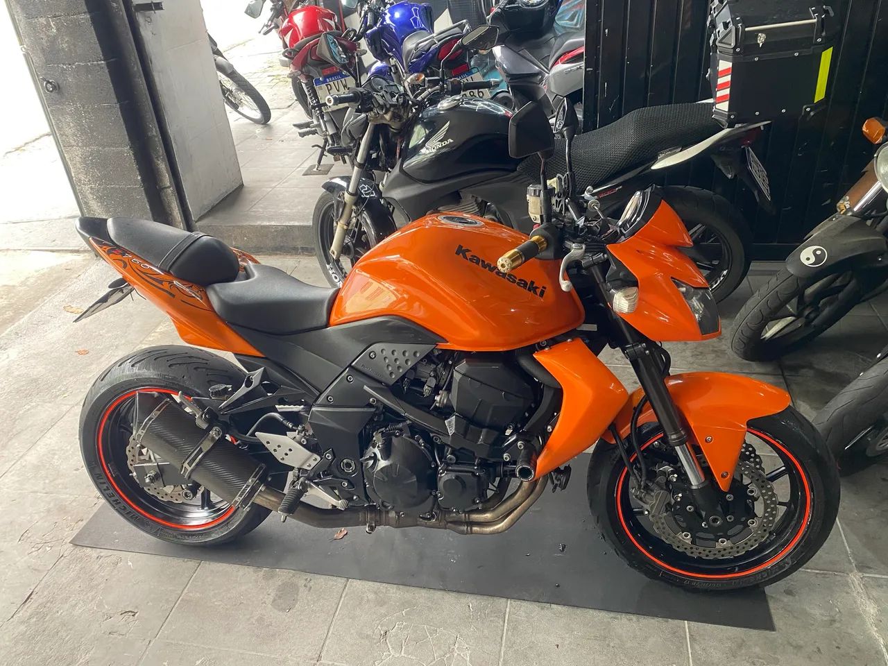 Vendo ow troco z750 2012. N aceito carro