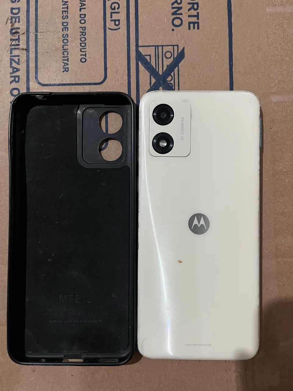 Moto E13 32GB semi novo - Foto 2