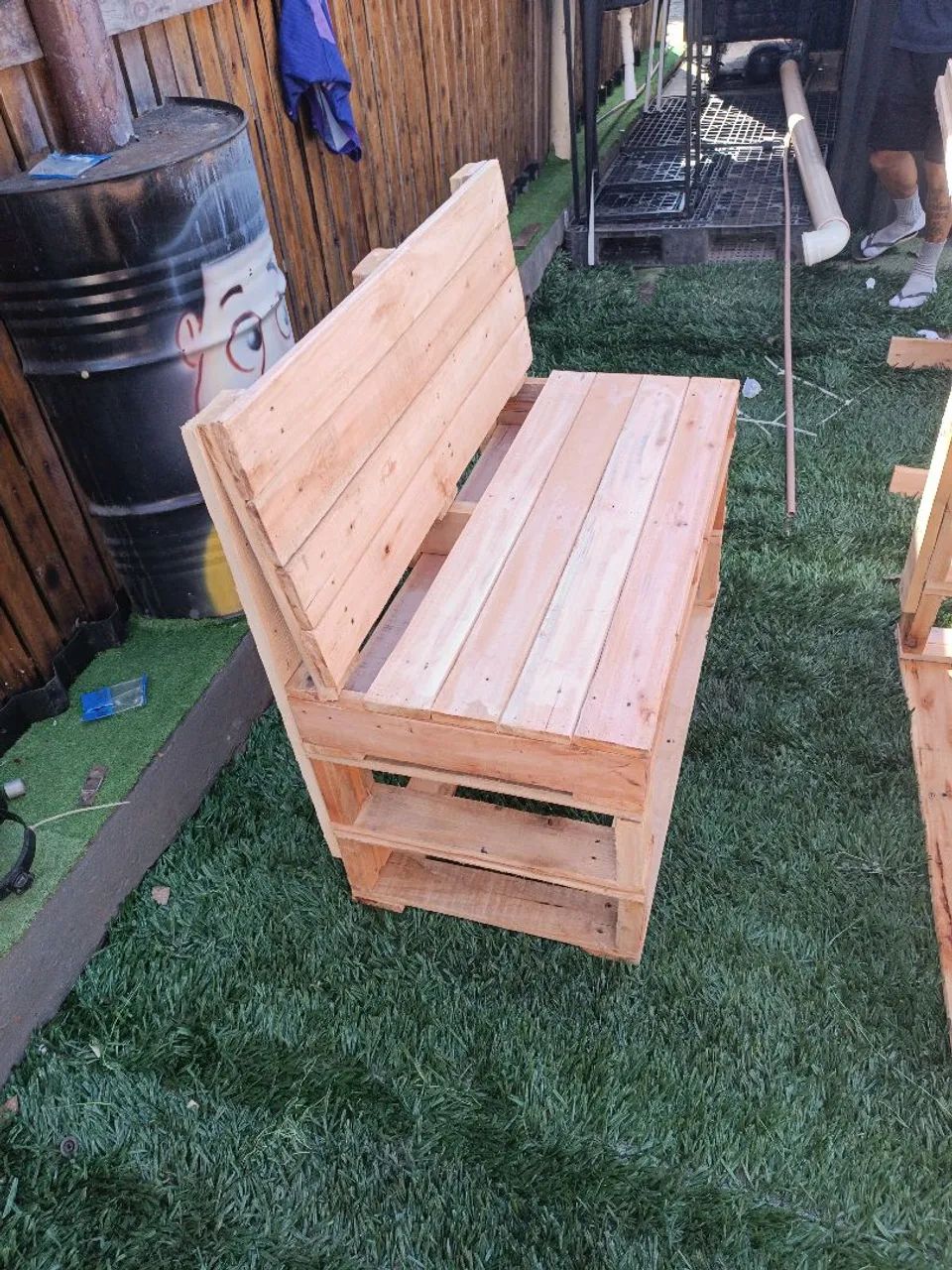 Kit sofá de pallet e mesa - Foto 5