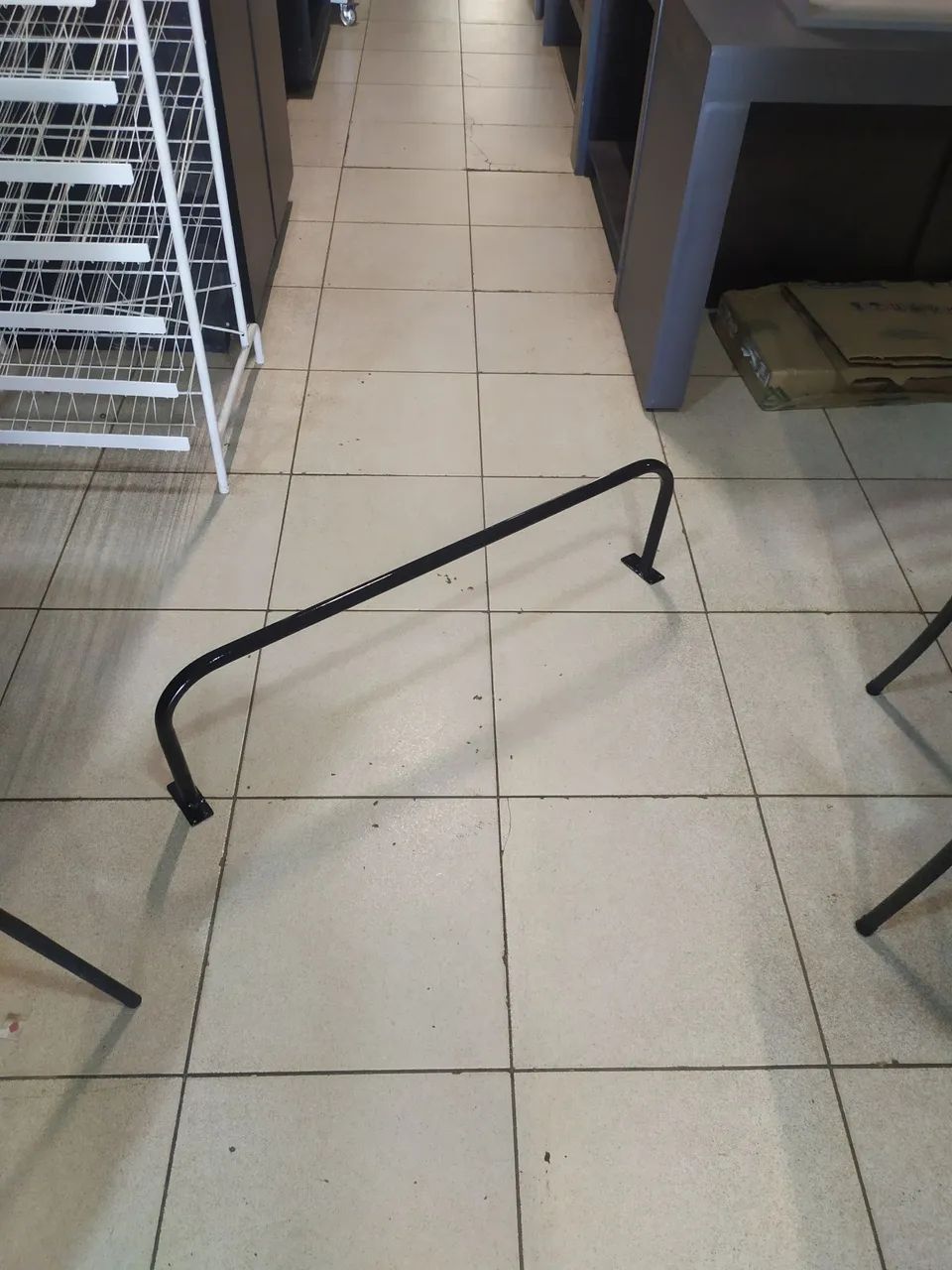 Arara de Parede - Foto 2