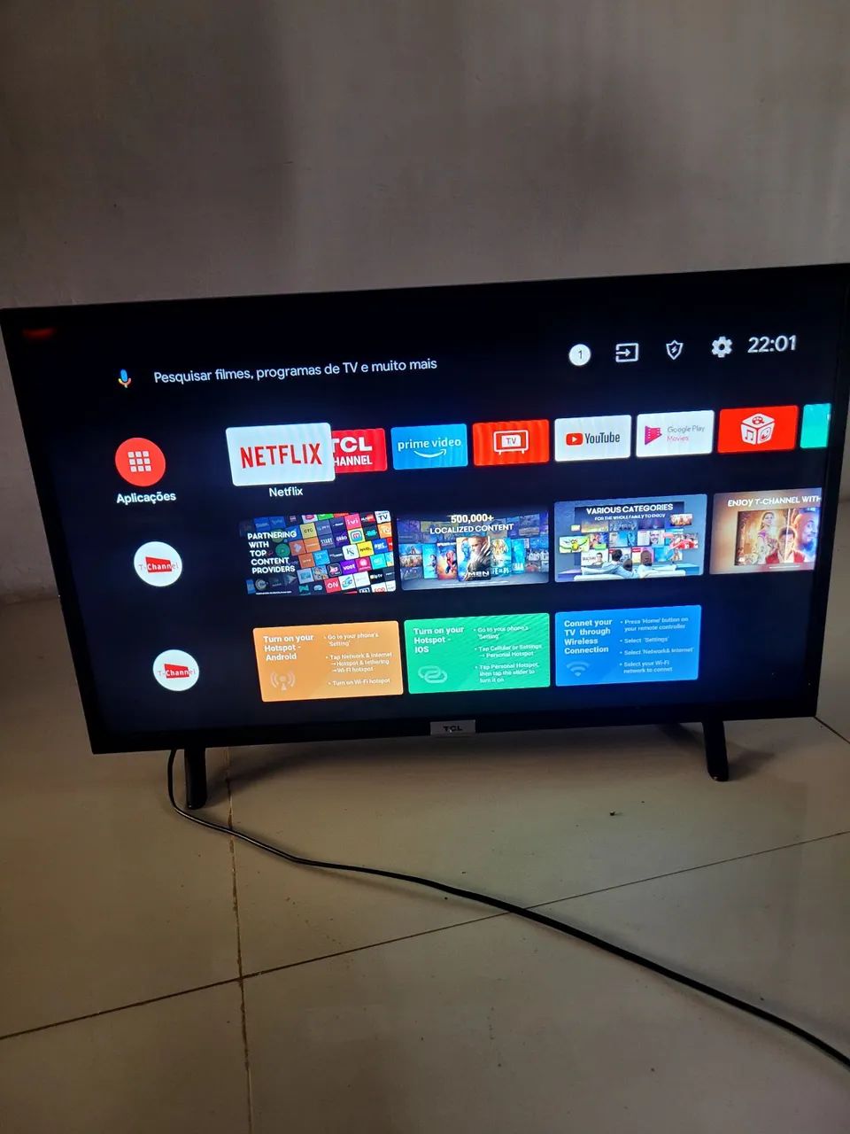 Tv TCL 32 android (detalhe na imagem)