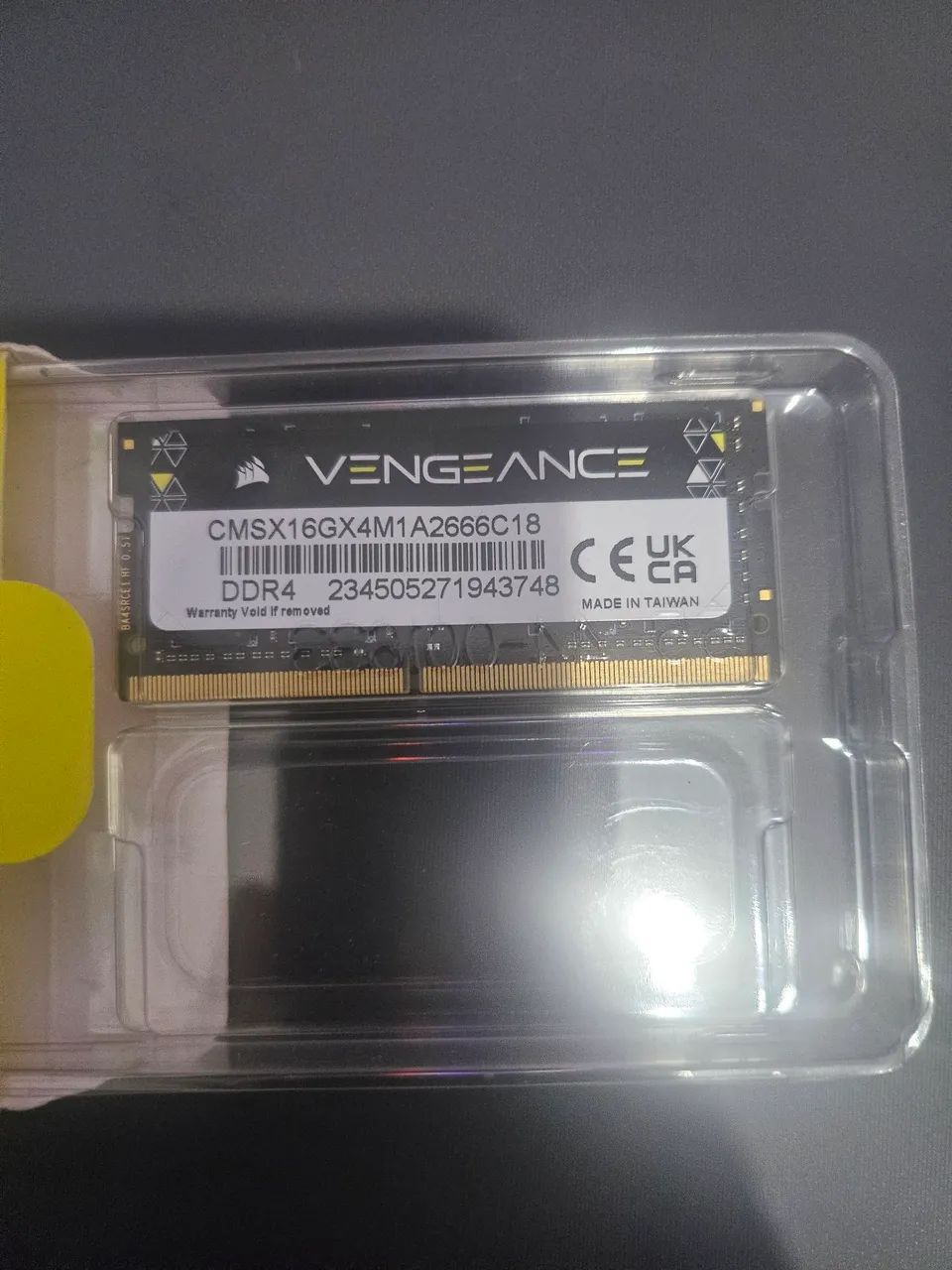 Memoria Cosair vengeance 16gb DDR4 c18 2666mhz