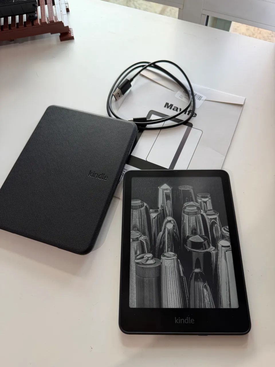 Kindle Paperwhite Signature Edition