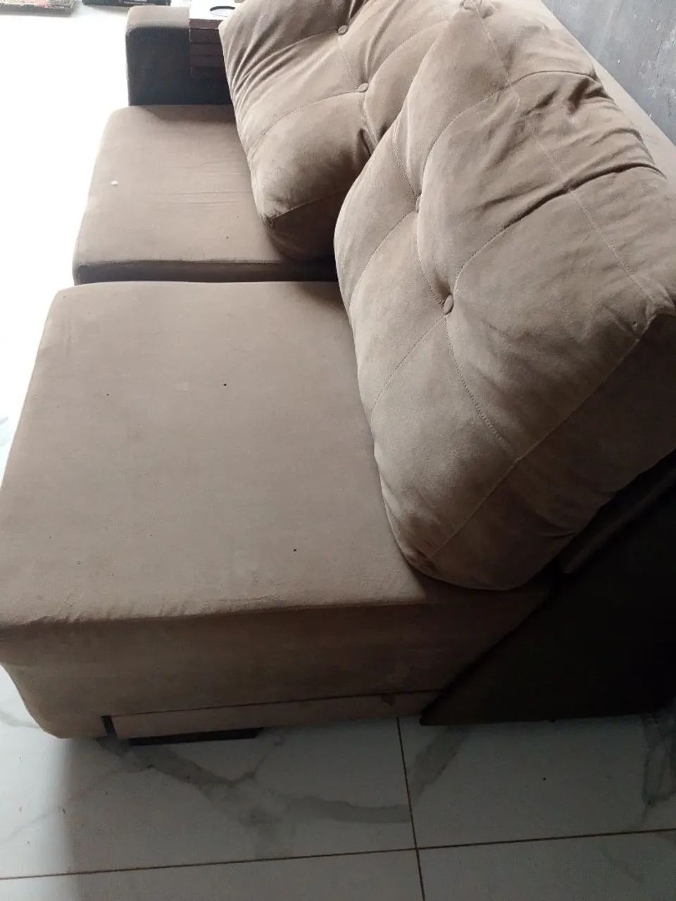 Vende-se um sofá retrátil de 2 lugares  - Foto 2