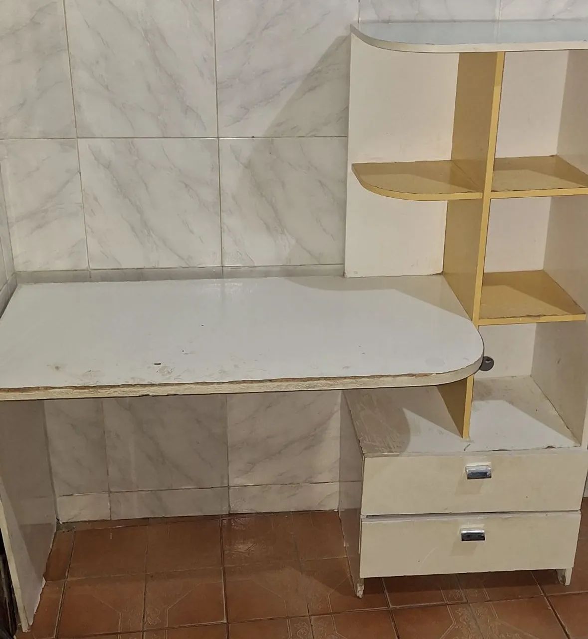 ESCRIVANINHA COM 2 GAVETAS