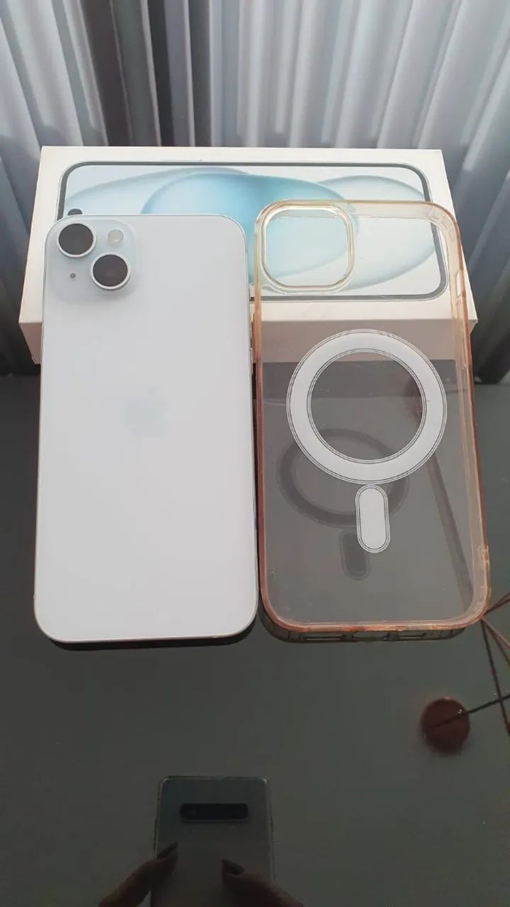 IPhone 15 Plus 256GB - 88% de bateria