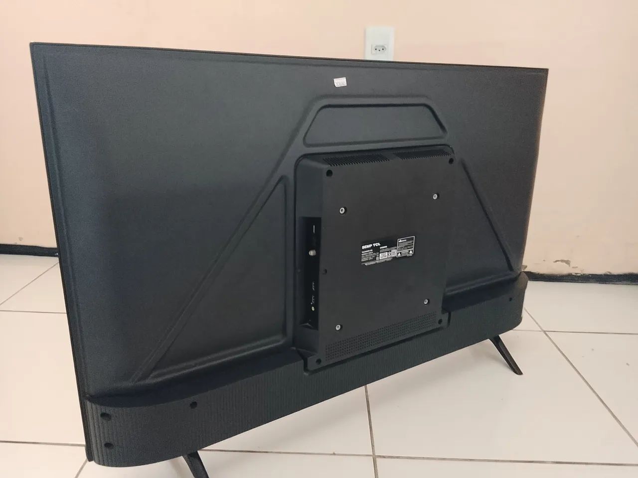 Televisão TCL 43 polegadas Android tv com defeito  - Foto 4