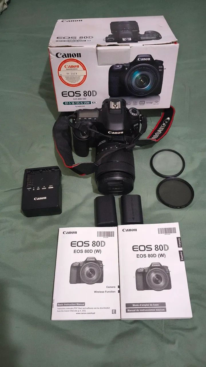 Câmera Canon 80D kit 