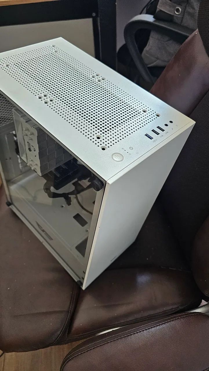 PC Ryzen 7 5700X RTX 4060 32GB 3600MTs - Foto 2