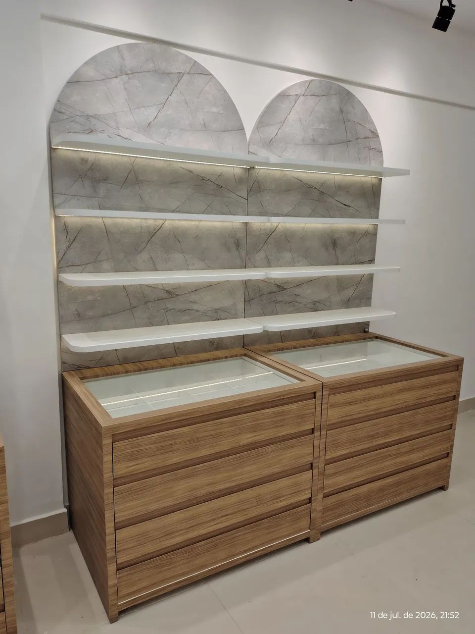 Macernaria-Móveis para comércio, salão, lojas de roupas  - Foto 2