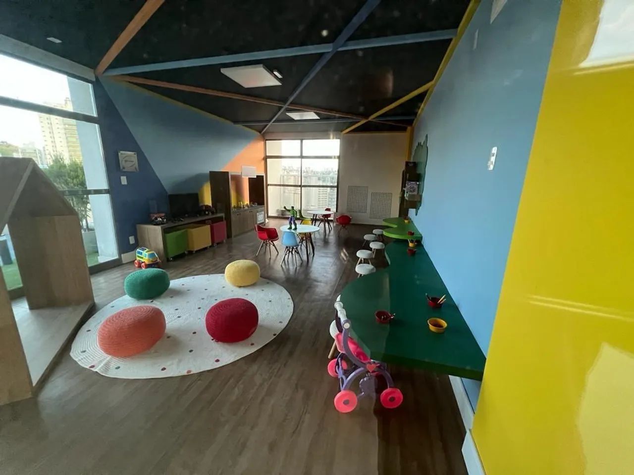 Studio mobiliado no Centro por R$320.000 - Foto 4