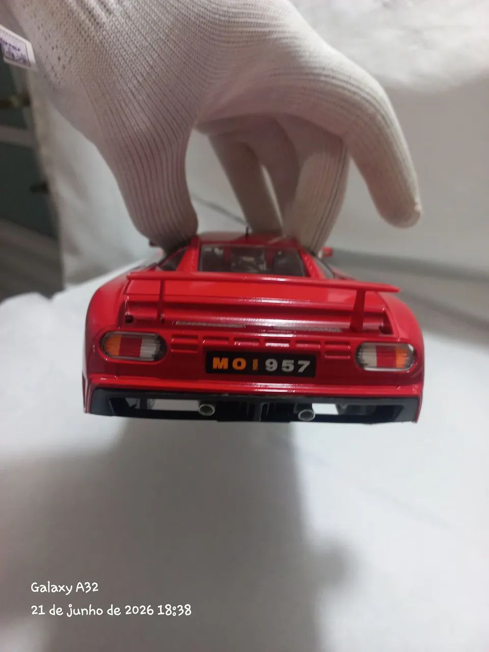 2 Carrinhos bugatti 1991 burago 1/18 - Foto 5