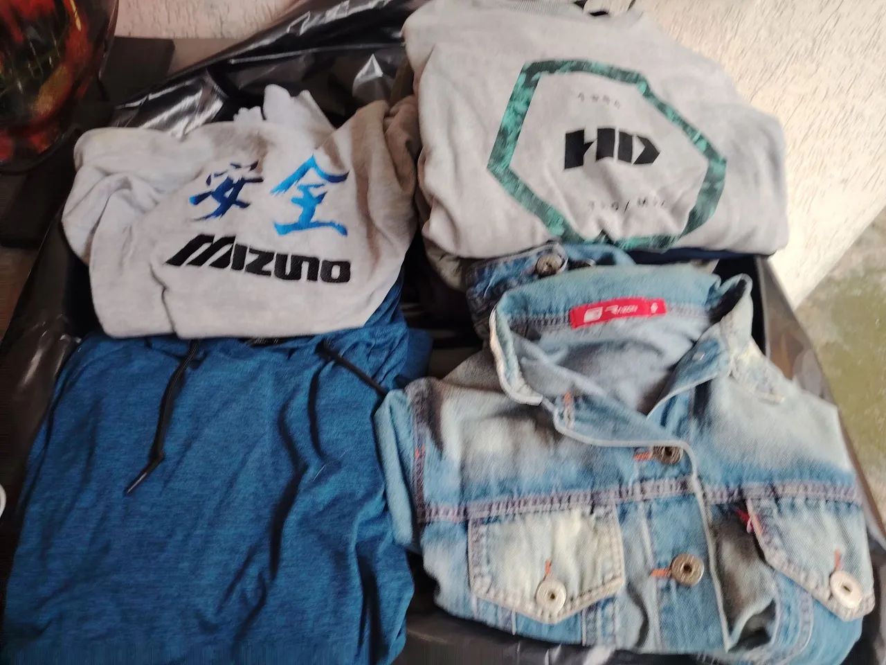 Lote 14 blusas  - Foto 2