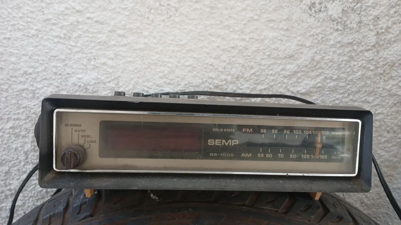 Radio antigo semp funcionando 