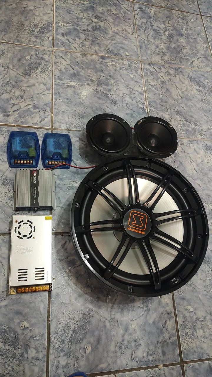 Kit som automotivo 