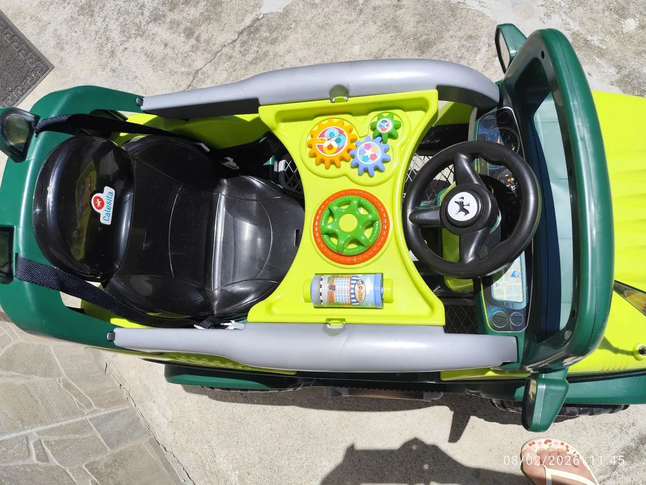 Carrinho semi novo