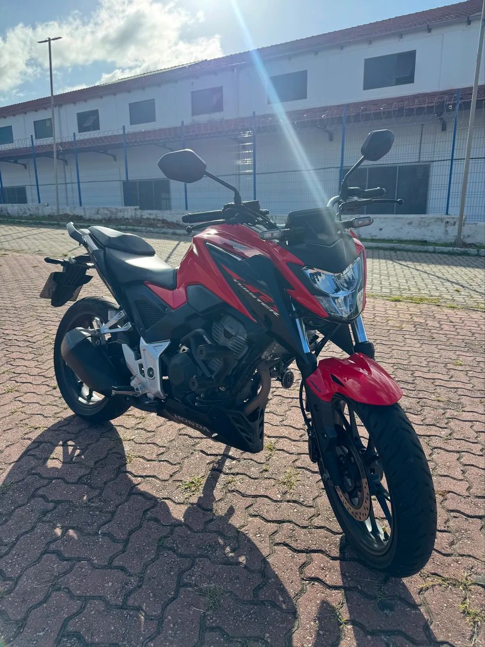 Cb TWISTER 300f ABS - Foto 4