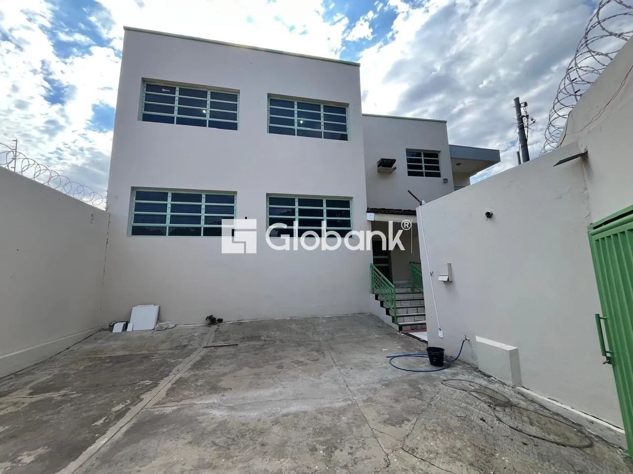 Casa comercial para locação bairro Cidade Nova