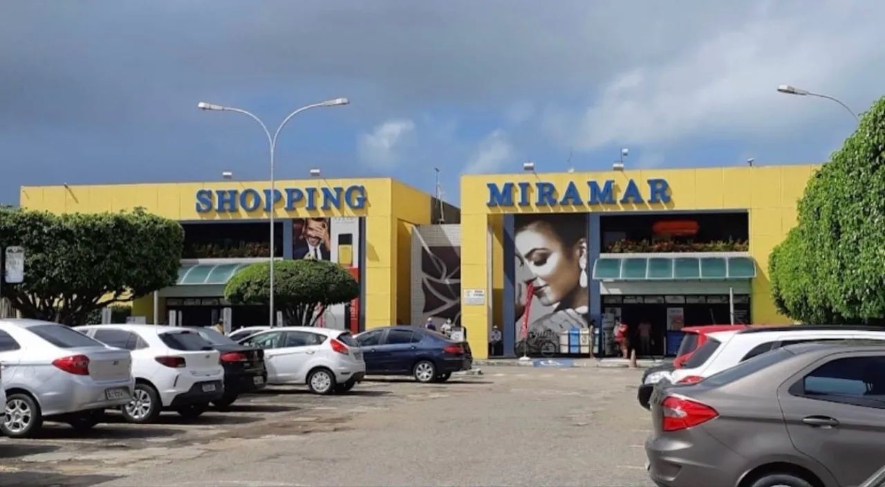 SHOPPING MIRAMAR 