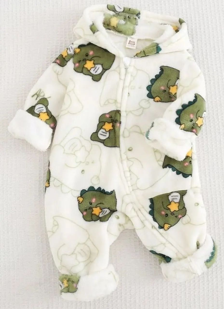 Quem poder ajudar doado roupas de menino, agradeço muito