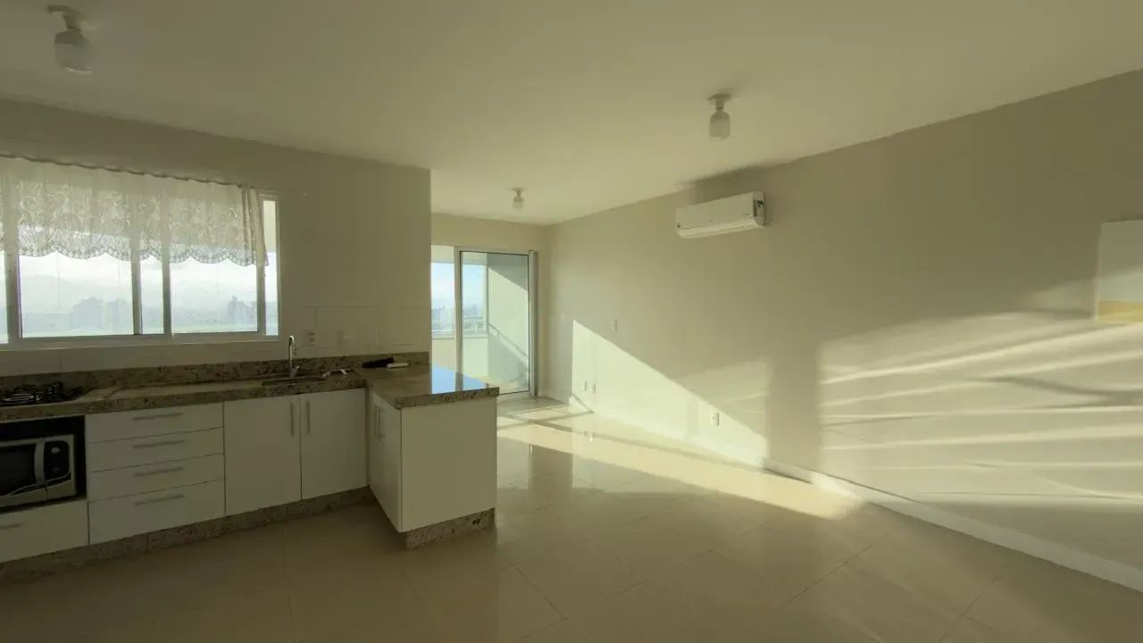 Apartamento com 3 quartos, sendo 1 suíte e vista panorâmica próximo a Ponte Hercílio Luz - Foto 3
