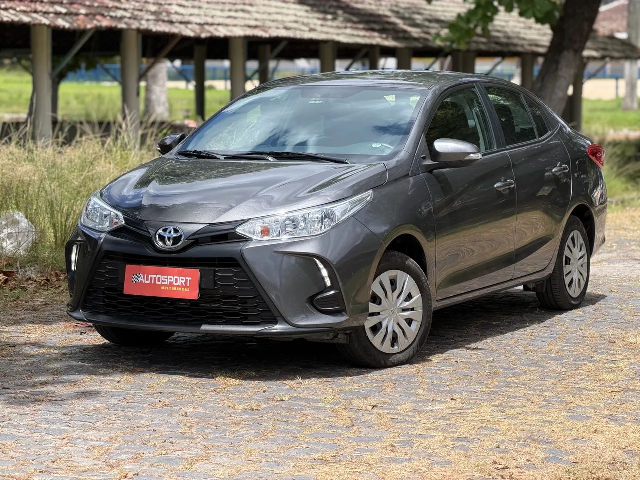 Toyota Yaris XL SEDAN 1.5 FLEX 16V 4P AUT. 2025