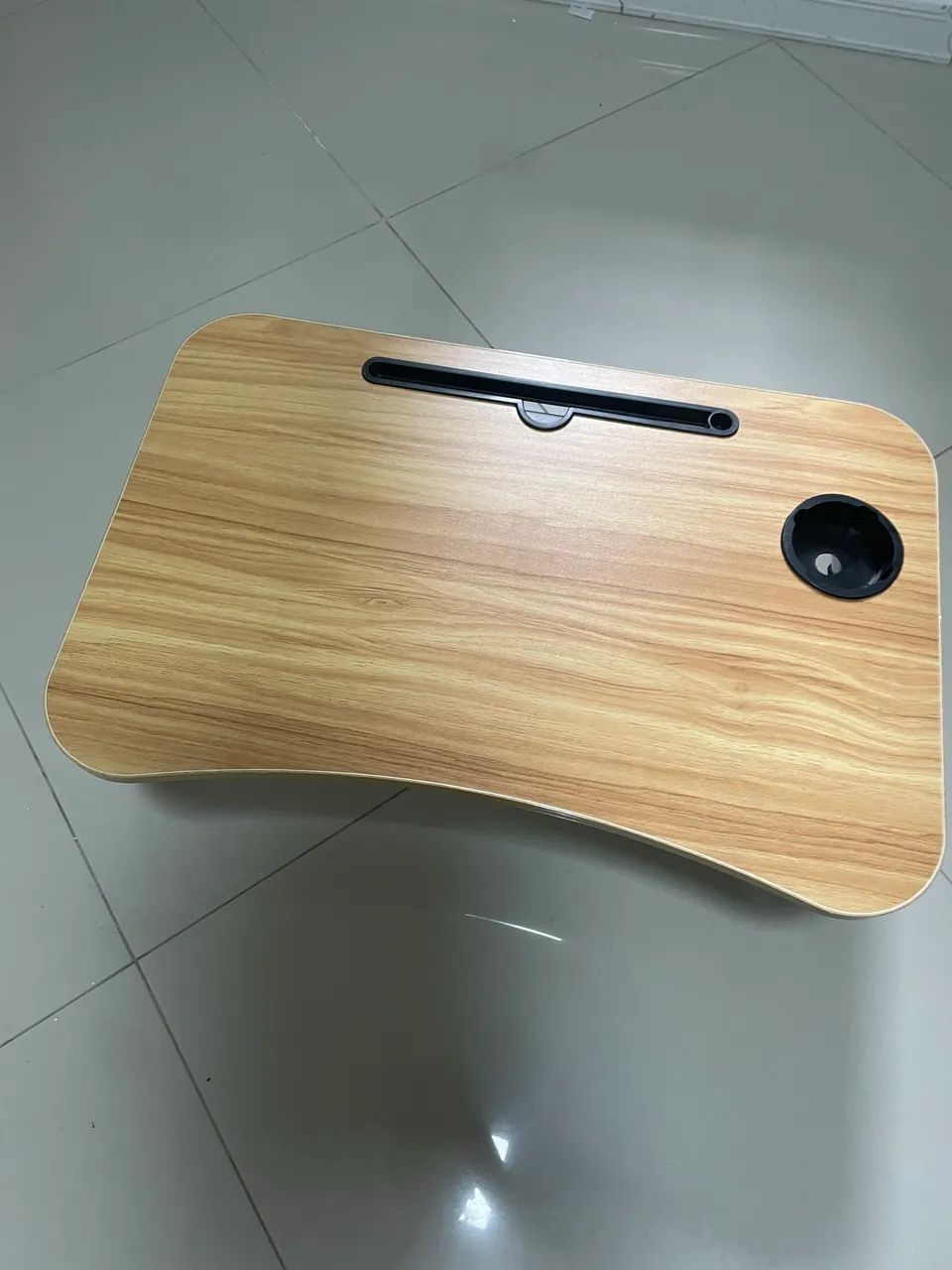 Mesa portátil para notebook - seminova - Foto 2