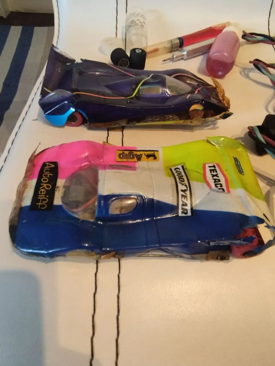 Carrinhos de autorama com controles  - Foto 2