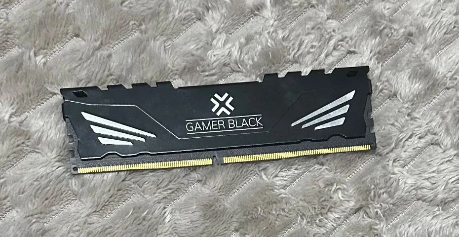 Memória RAM Gamer Black