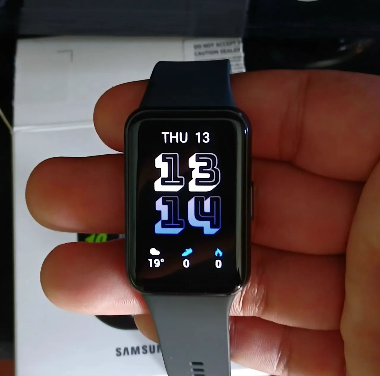Samsung Galaxy Fit3  - Foto 2