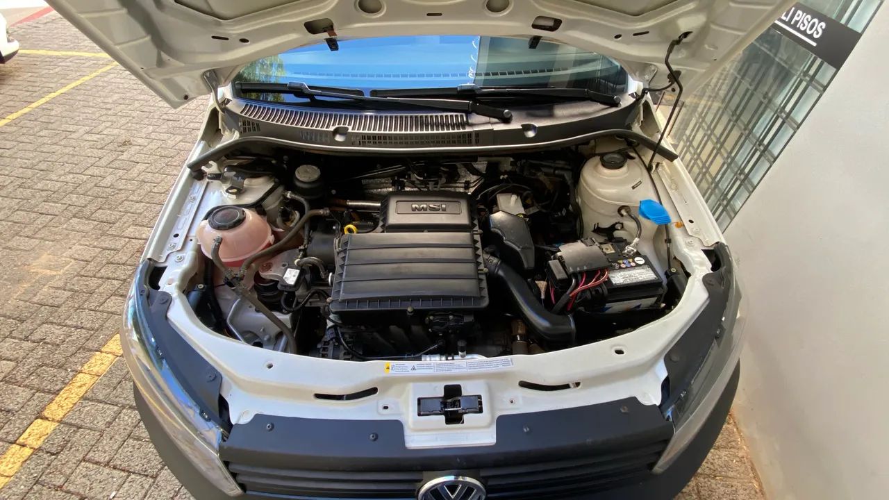 Volkswagen Saveiro Robust 1.6 Total Flex 8V 2023 - Foto 5