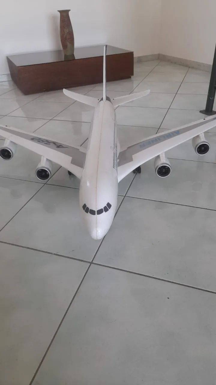 aeromodelo A380 - Foto 2