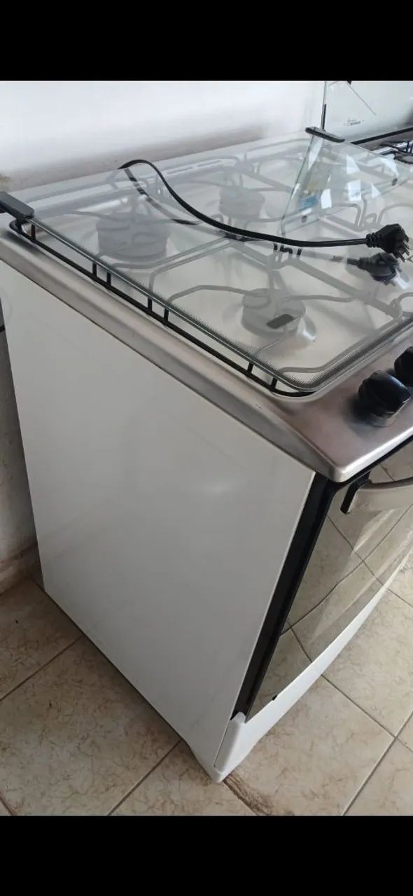 Fogão eletrolux 6bocas automático  - Foto 3