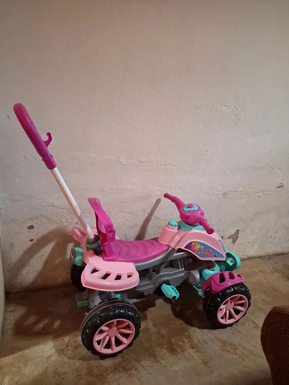 Quadriciclo Maral Rosa
