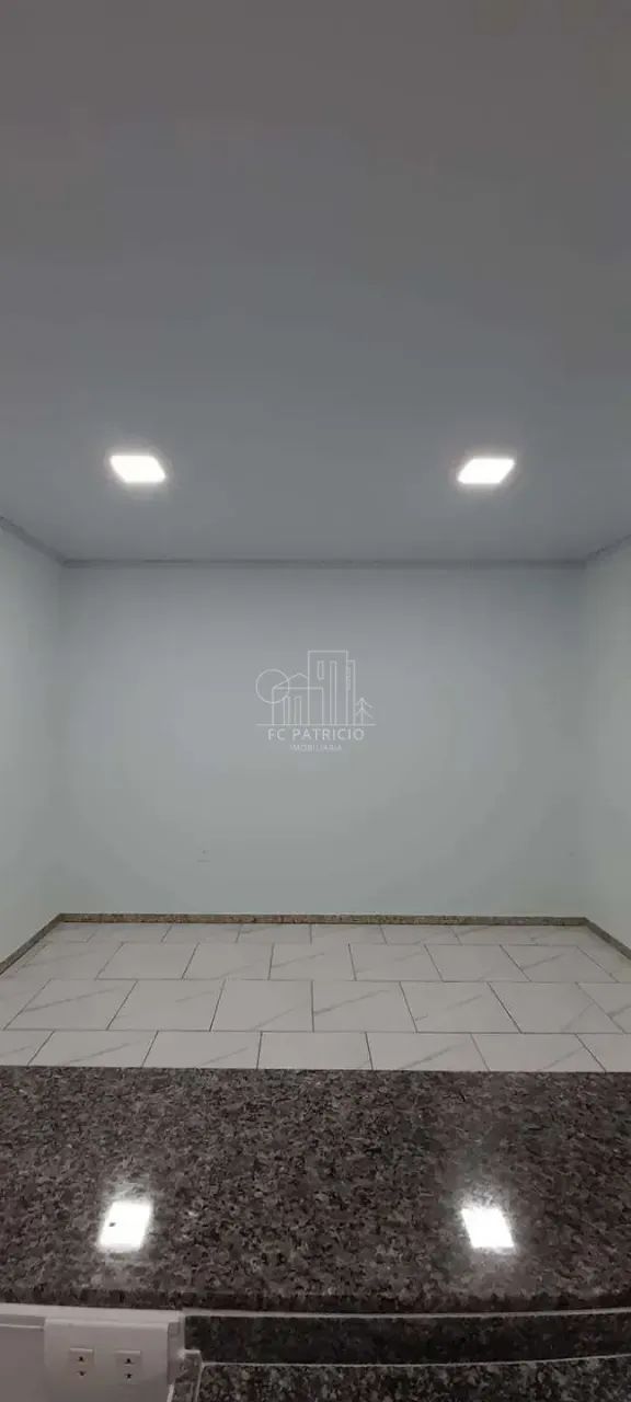 APARTAMENTO ACONCHEGANTE ,PERFEITO PARA QUEM BUSCA CONFORTO E PRATICIDADE! - Foto 2