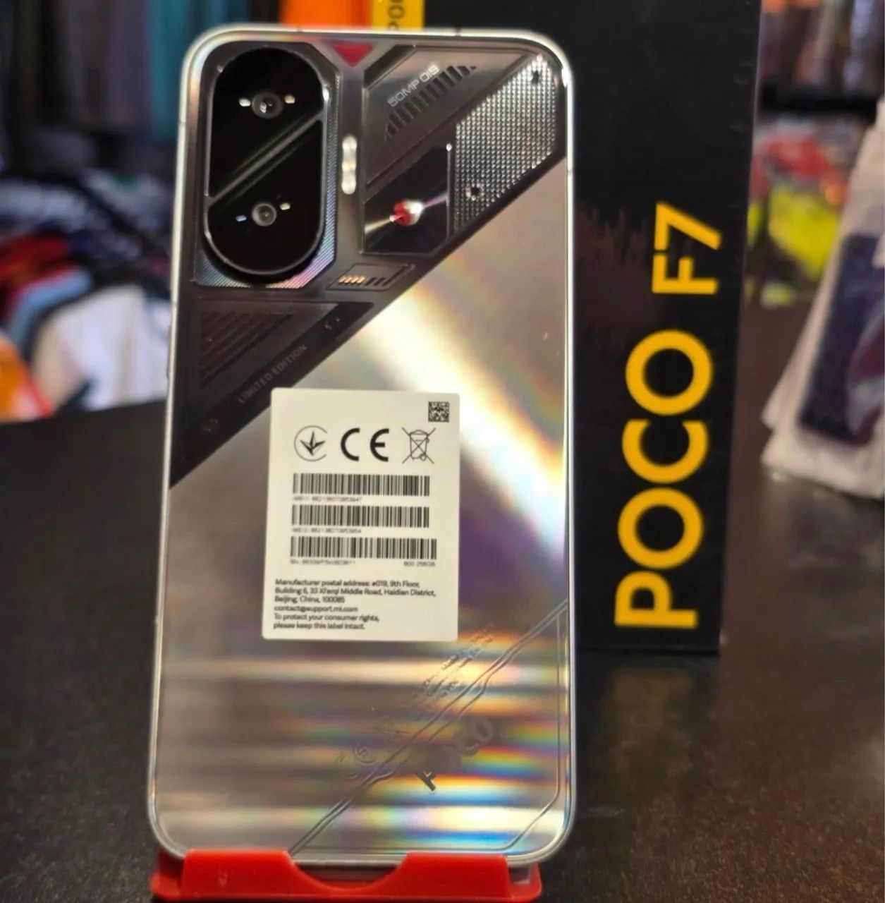 Celular Poco F7 512GB 12GB RAM BRANCO PRETO PRATA - Celulares e