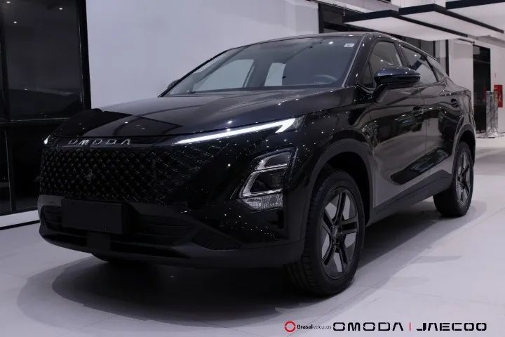 Omoda 5 Luxury 1.5 TB FWD 2027