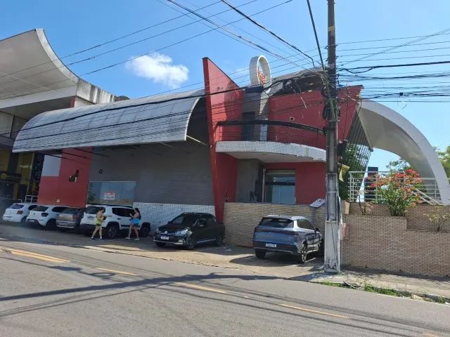 Sala Comercial c/ 2 Pisos e 200m² ótimo para sua Empresa no Centro Comercial Sollarium Mal