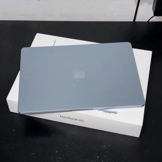MacBook Air M4 16/256