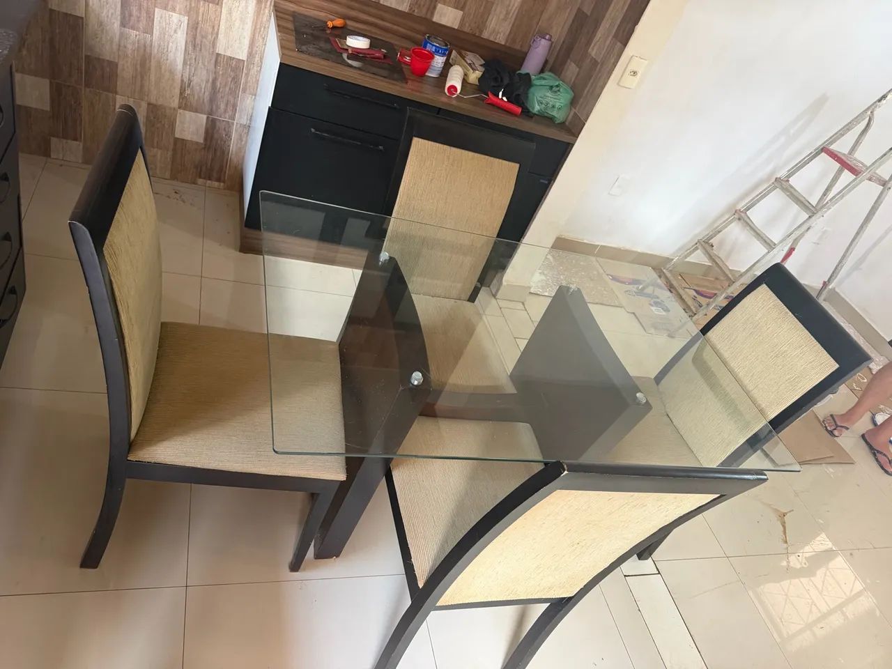 Mesa quatro cadeiras