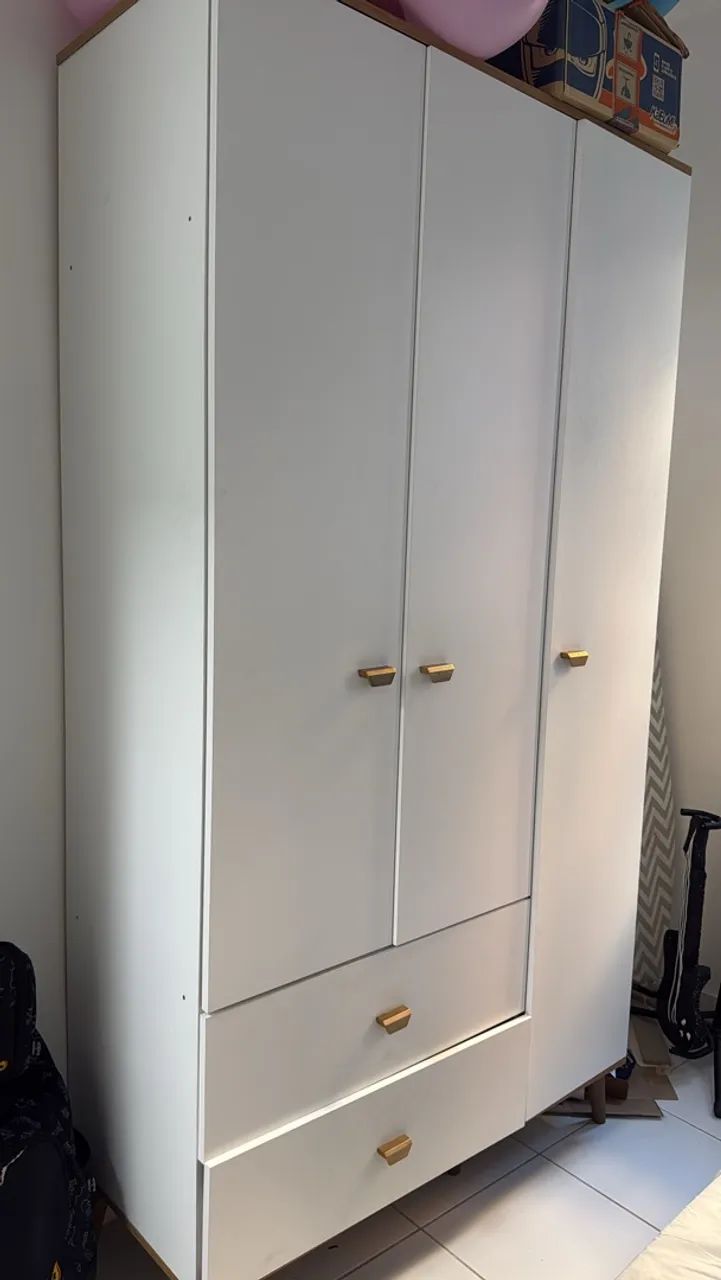 Vende Guarda roupa infantil 
