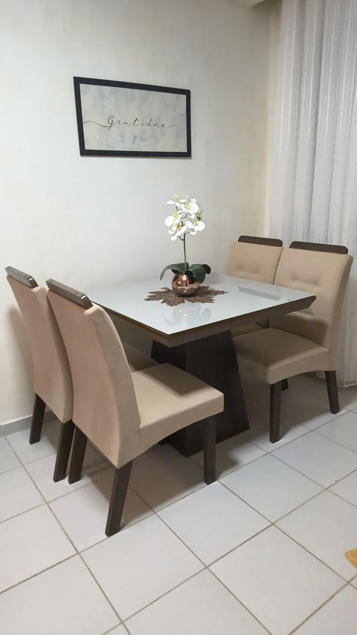 VENDO Conjunto Mesa / Cadeiras **LEIA O ANUNCIO** - Foto 4
