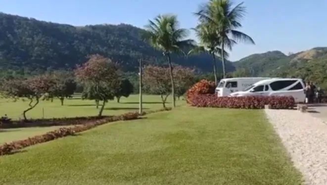 Jazigo em Paciência  - Foto 2